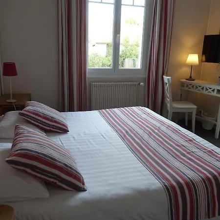 Le Grain De Sable 3* Ares