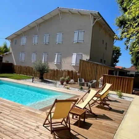 Le Grain De Sable 3* Ares