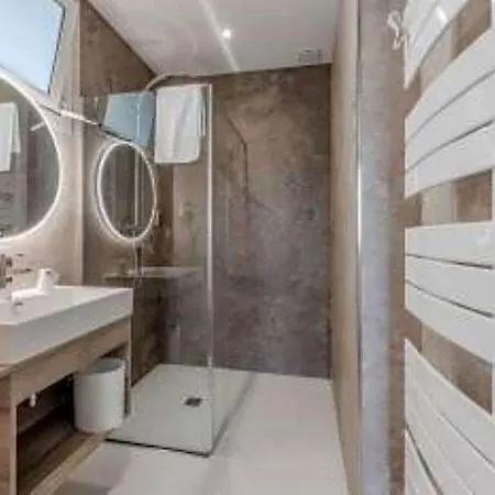 Le Grain De Sable Hotel
